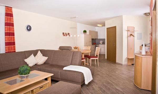 Haus Alexandra Inkl Meinecard Plus فيلنغن الغرفة الصورة