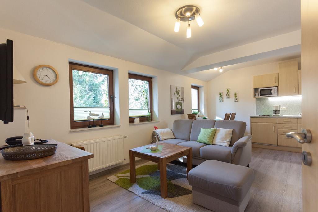 Haus Alexandra Inkl Meinecard Plus فيلنغن المظهر الخارجي الصورة